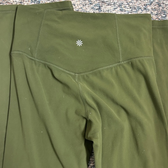 Athleta Elation Straight Leg Pants Trendy - Picture 5 of 5